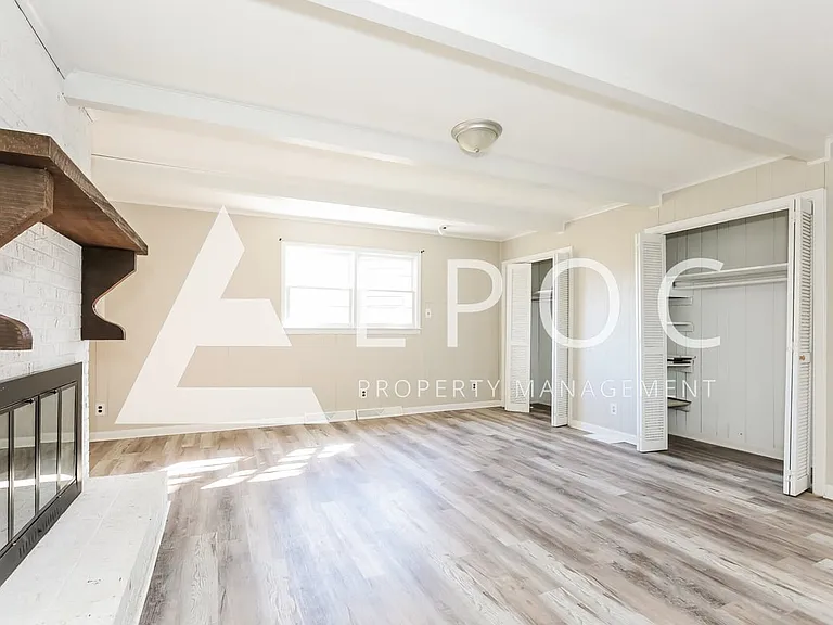 1619 Lexington Ave — Photo 8