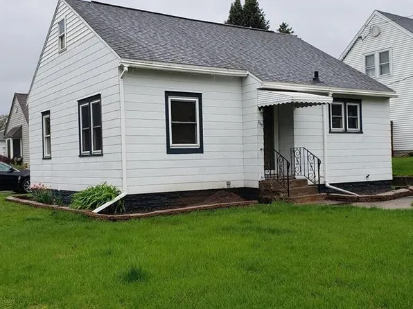 832 23rd St S, La Crosse, WI 54601