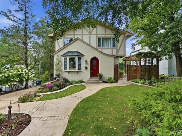 108 S Brent Ave, Saint Louis, MO 63122