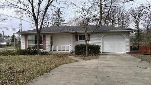 4811 Forest Ave Photo 1