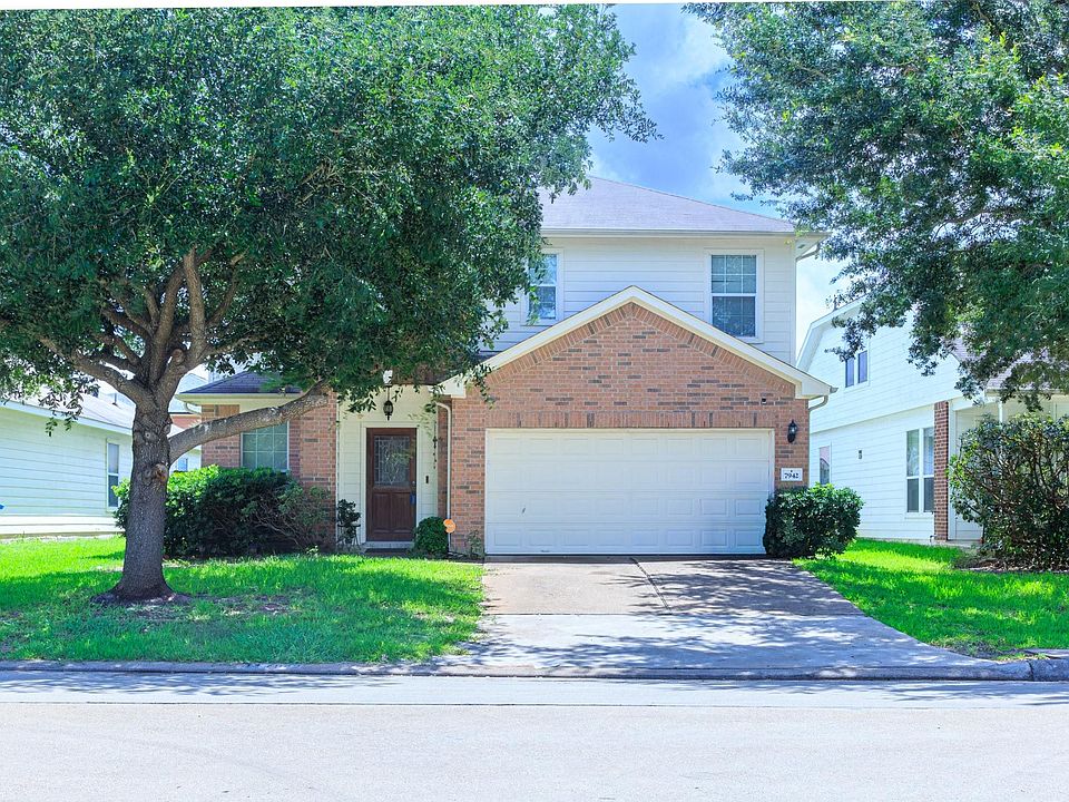 1st image of 7942 Indian Desert Dr