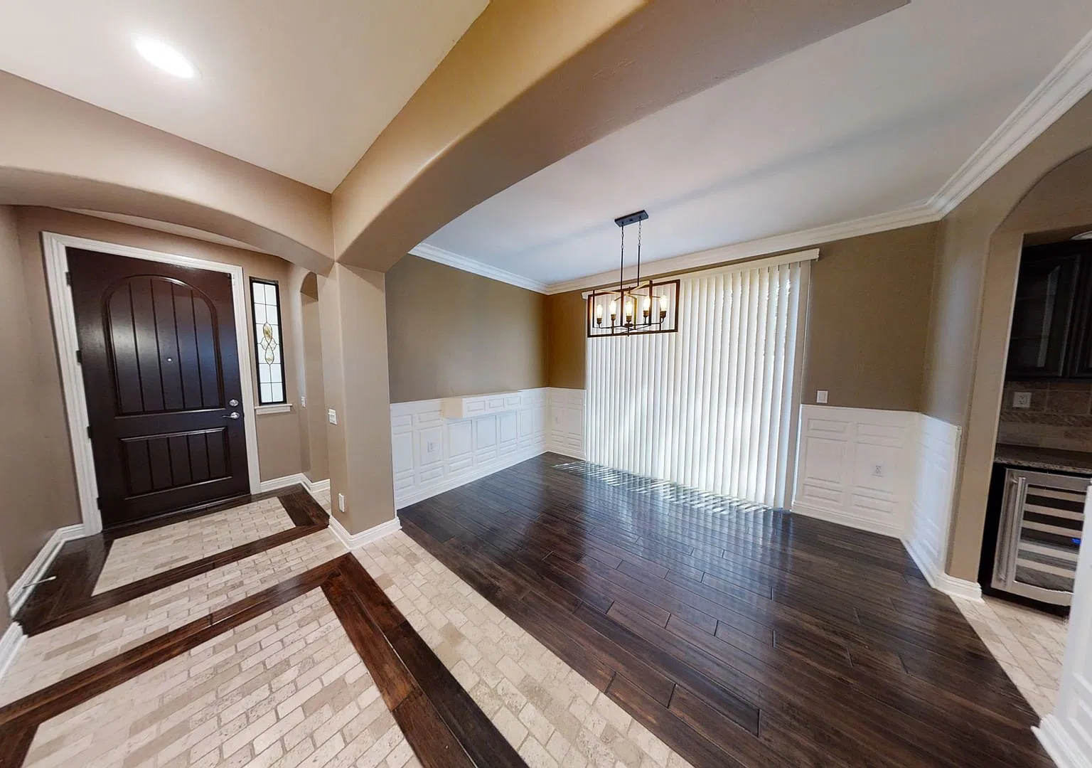 Exquisite 3 bed 2 bath luxury home in JP Ranch! — Photo 3