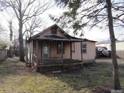 24 Quincy Ave, Bayville, NY, 11709