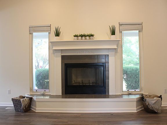 Living Room with gas fireplace