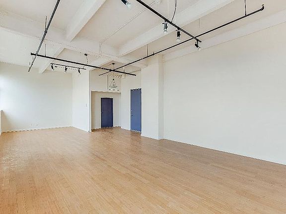 4th image of 223 Norman Ave #509