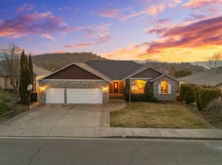4770 Cloudcrest Dr, Medford, OR 97504