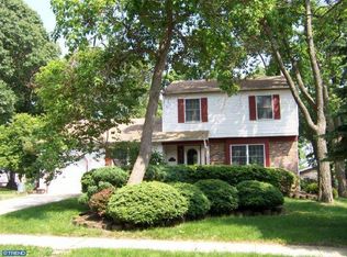 30 Crestwood Ave, Blackwood, NJ 08012