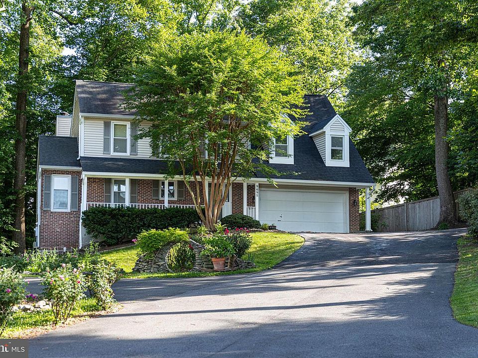 1st image of 9695 Holly Oak Ct