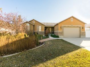 11617 S Keystone Dr, South Jordan, UT 84009
