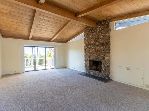 2924-26 Highland Dr, Carlsbad, CA 92008