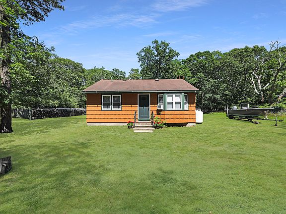 2nd image of 13 Duvall Dr