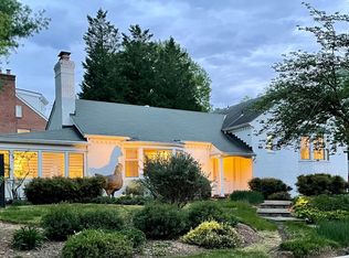 4021 48th St NW, Washington, DC 20016