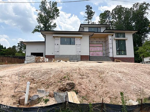 2nd image of 961 Wimbleton Dr
