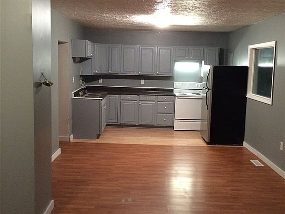 2nd image of 1031 W Morgan St
