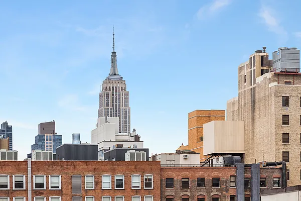 Rented by Douglas Elliman | media 24