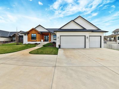 4555 N Ridge Port Ct, Wichita, KS, 67205