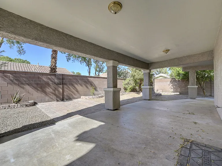 1218 Starstone Ct — Photo 32