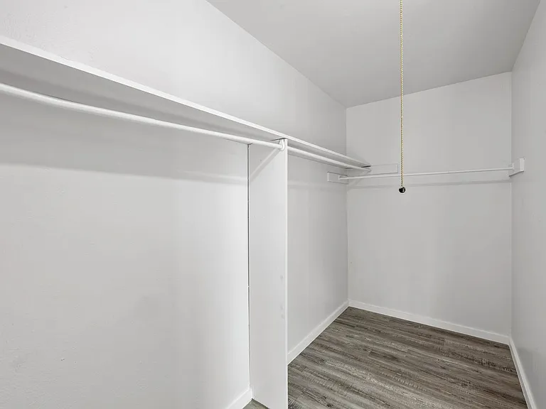 301 E Croslin St #101 — Photo 11