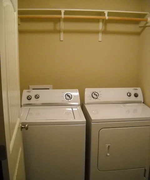 5626 Cinderella Ln — Photo 3