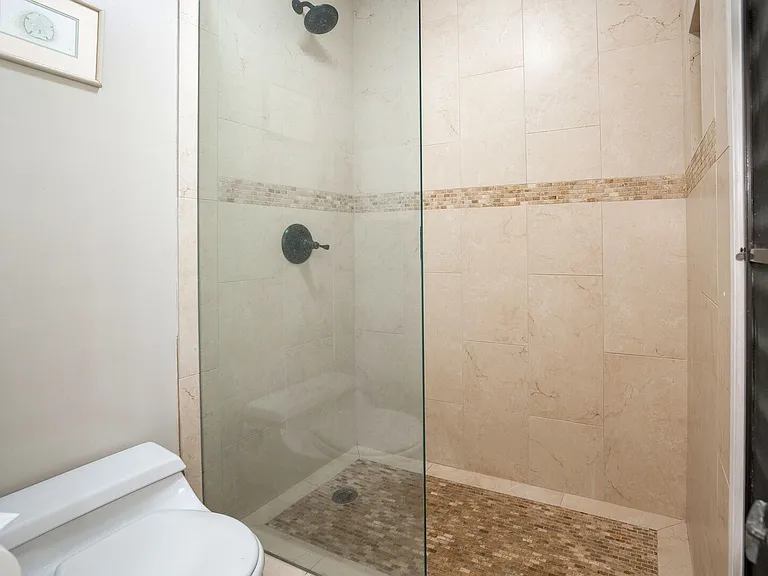 Wailea Ekolu Pl — Photo 26