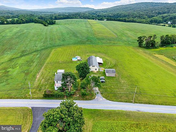 3rd image of 1471 Mumma Rd