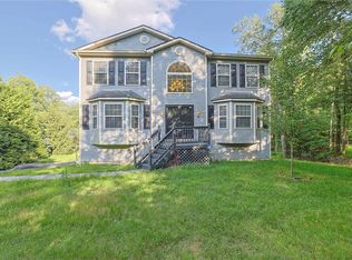 68 Pebble Path, Rock Hill, NY 12775