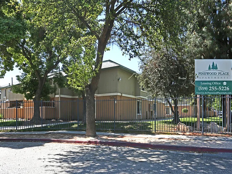 Pinewood Place — Photo 18