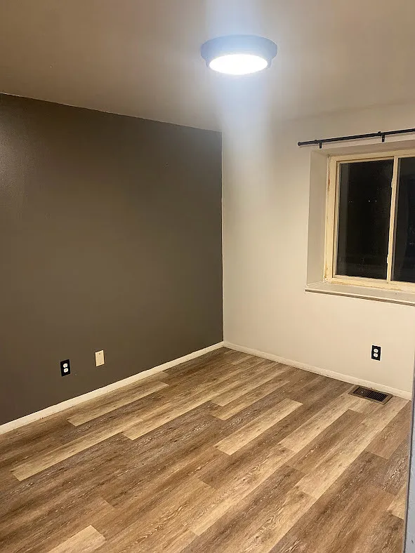274 W National Rd — Photo 3