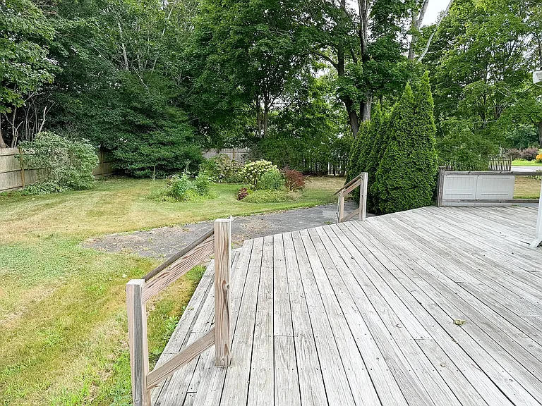 15 Bonito Ave — Photo 14