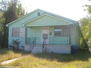 1st image of 626 Wesley St