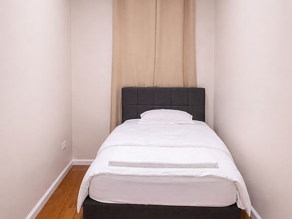 5th image of 646 Rogers Ave Floor 2