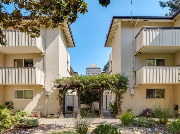 518 Everett Ave APT A, Palo Alto, CA 94301