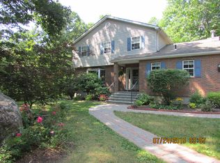 41 Timber Ridge Rd, Newburgh, NY 12550