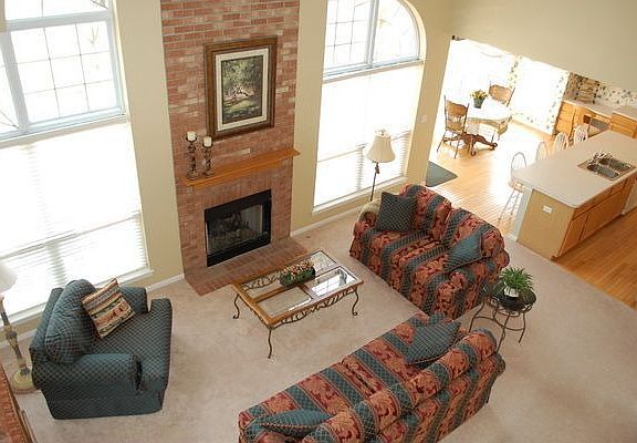 2nd Floor Family Rm View