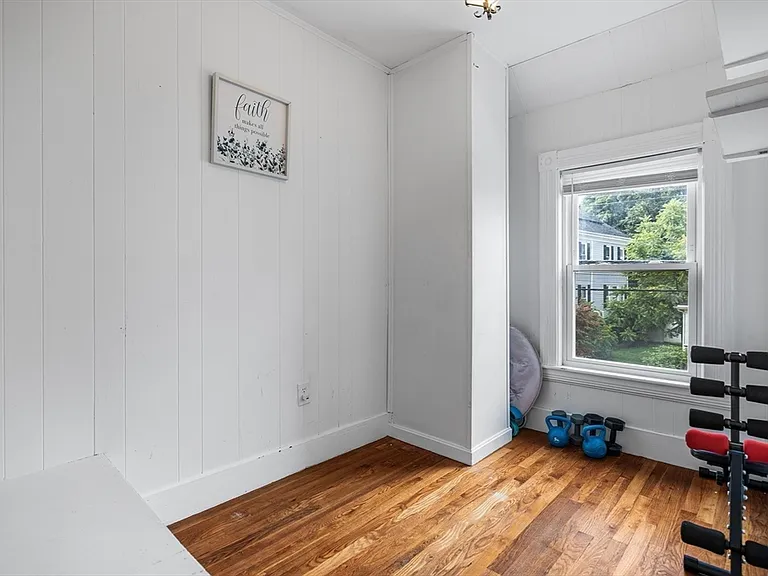 4 State St #4 — Photo 16