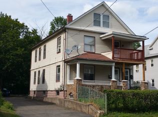 27 Summer St, Meriden, CT 06451