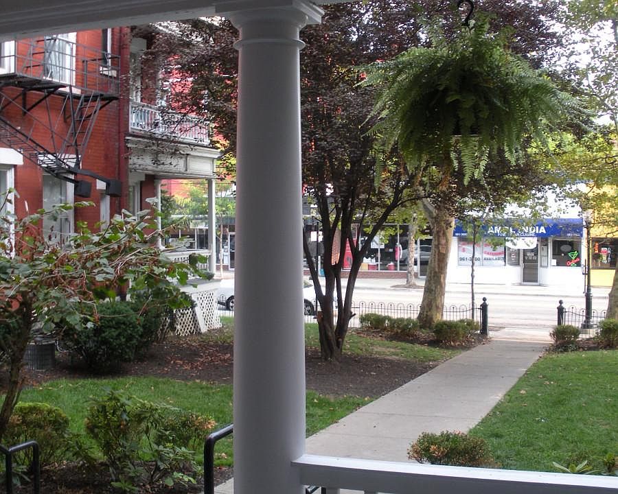 1st image of 359 Ludlow Ave #21