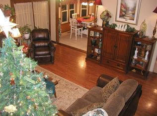 3770 N Pauls Pl, Springfield, MO 65803