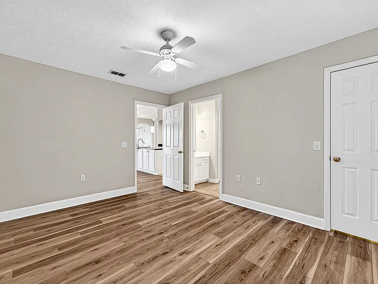114 Lakeridge Dr — Photo 30