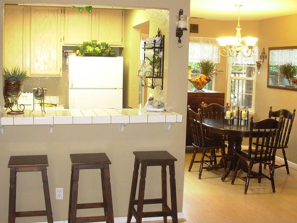 Open and bright floorplan.