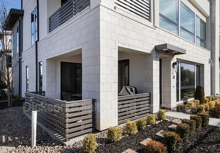 31 Campolina St — Photo 42