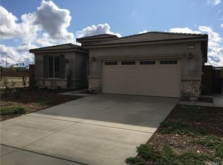 16081 Notre Dame St, Fontana, CA 92336