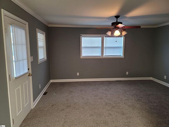 2nd image of 337 Greenbriar Dr