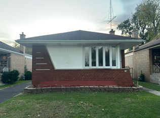 154 Rice Ave, Bellwood, IL 60104