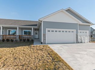 2911 SW School Ln, Ankeny, IA 50023