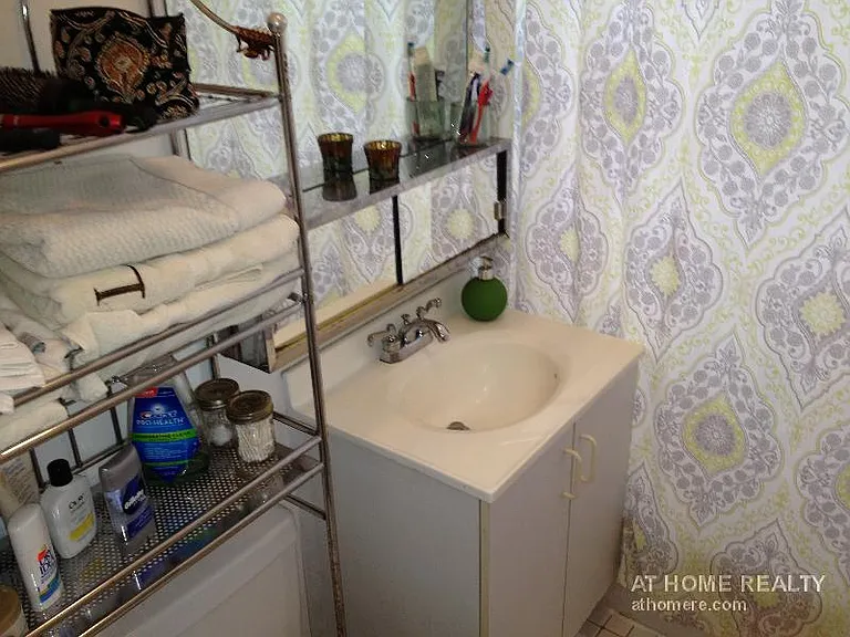 141 Englewood Ave #38 — Photo 4