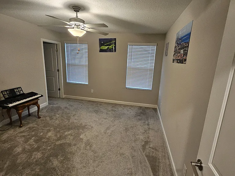 25057 Lambrusco Loop — Photo 43