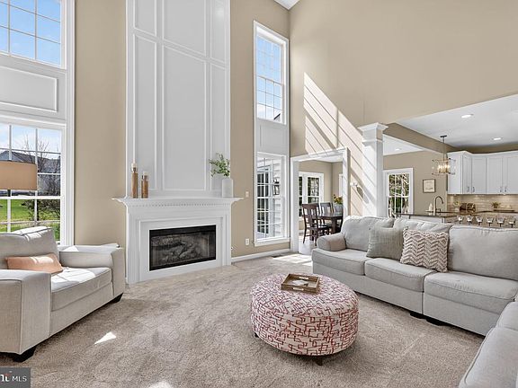 5th image of 2 Eagleton Farm Rd