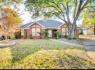 4102 Autumn Ridge Ct, Arlington, TX 76016