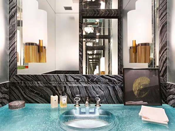 1016 5th Avenue image 13 of 20